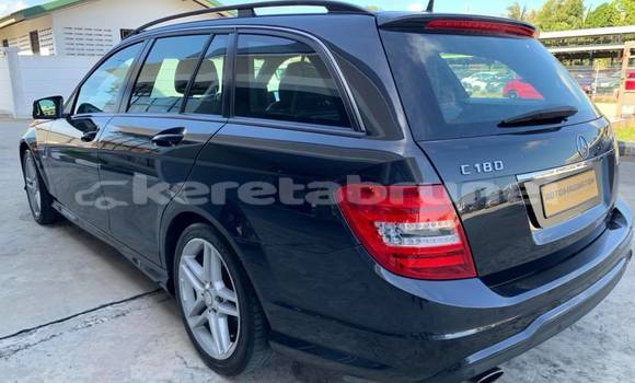 Buy Used Mercedes-Benz C-klasse Other Car in Bandar Seri Begawan in Brunei-Muara Buy Used Mercedes-Benz C-klasse Other Car in Bandar Seri Begawan in Brunei-Muara