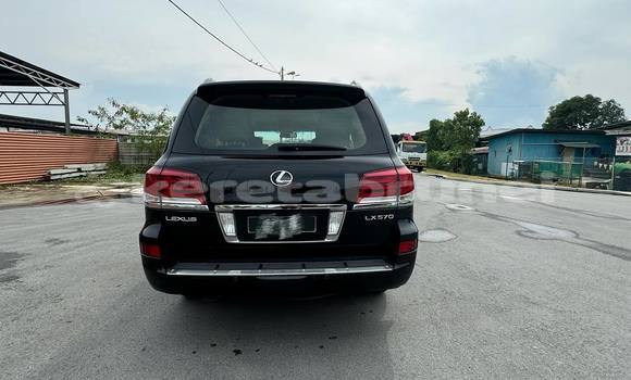 Buy Used Lexus LX 570 Black Car in Bandar Seri Begawan in Brunei-Muara Buy Used Lexus LX 570 Black Car in Bandar Seri Begawan in Brunei-Muara