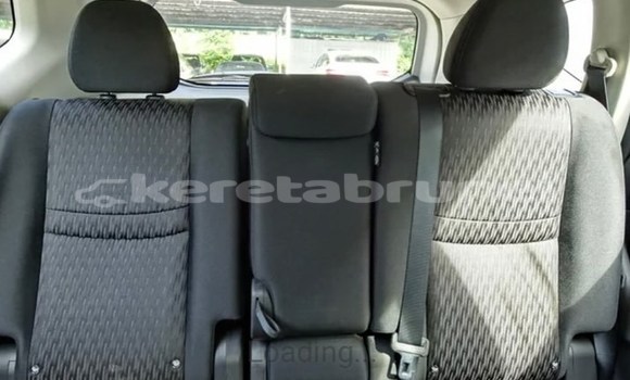 Buy Used Nissan X–Trail White Car in Bandar Seri Begawan in Brunei-Muara Buy Used Nissan X–Trail White Car in Bandar Seri Begawan in Brunei-Muara