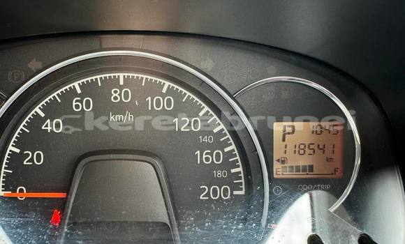 Buy Used Toyota Vigo White Car in Bandar Seri Begawan in Brunei-Muara Buy Used Toyota Vigo White Car in Bandar Seri Begawan in Brunei-Muara