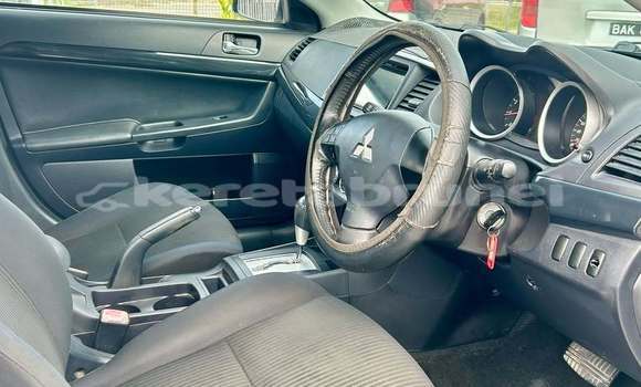 Buy Used Mitsubishi Lancer White Car in Bandar Seri Begawan in Brunei-Muara Buy Used Mitsubishi Lancer White Car in Bandar Seri Begawan in Brunei-Muara