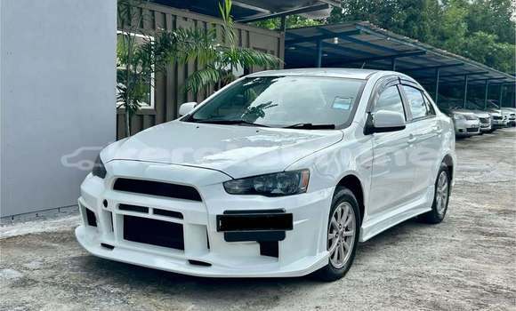 Buy Used Mitsubishi Lancer White Car in Bandar Seri Begawan in Brunei-Muara Buy Used Mitsubishi Lancer White Car in Bandar Seri Begawan in Brunei-Muara