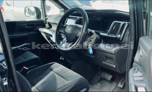 Buy Used Honda Stepwgn Black Car in Bandar Seri Begawan in Brunei-Muara Buy Used Honda Stepwgn Black Car in Bandar Seri Begawan in Brunei-Muara