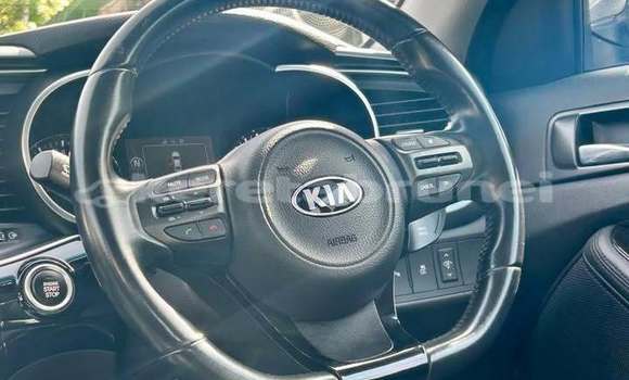 Buy Used Kia Optima Black Car in Bandar Seri Begawan in Brunei-Muara Buy Used Kia Optima Black Car in Bandar Seri Begawan in Brunei-Muara