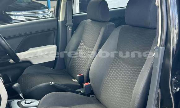 Buy Used Toyota Rush Black Car in Bandar Seri Begawan in Brunei-Muara Buy Used Toyota Rush Black Car in Bandar Seri Begawan in Brunei-Muara