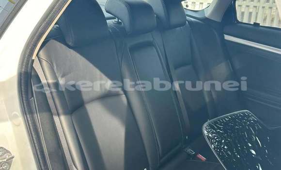 Buy Used Honda Civic White Car in Bandar Seri Begawan in Brunei-Muara Buy Used Honda Civic White Car in Bandar Seri Begawan in Brunei-Muara