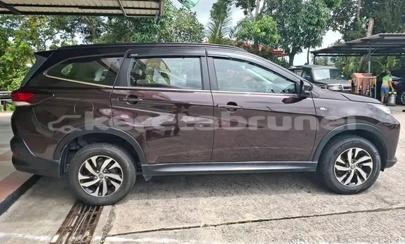 Buy Used Toyota Rush Black Car in Kuala Belait in Belait Buy Used Toyota Rush Black Car in Kuala Belait in Belait