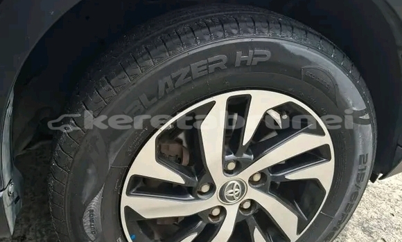 Buy Used Toyota Rush Black Car in Kuala Belait in Belait Buy Used Toyota Rush Black Car in Kuala Belait in Belait