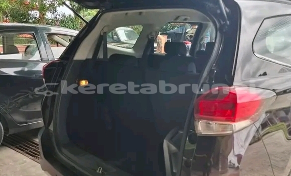 Buy Used Toyota Rush Black Car in Kuala Belait in Belait Buy Used Toyota Rush Black Car in Kuala Belait in Belait