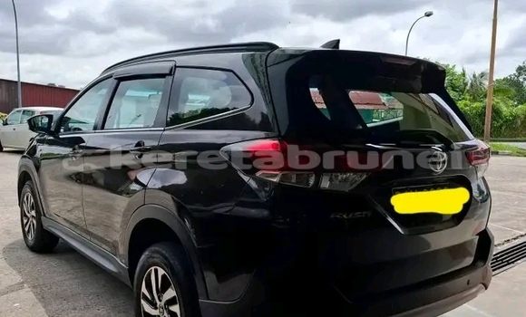 Buy Used Toyota Rush Black Car in Kuala Belait in Belait Buy Used Toyota Rush Black Car in Kuala Belait in Belait