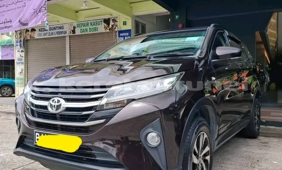 Buy Used Toyota Rush Black Car in Kuala Belait in Belait Buy Used Toyota Rush Black Car in Kuala Belait in Belait