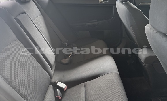 Buy Used Mitsubishi Lancer White Car in Seria in Belait Buy Used Mitsubishi Lancer White Car in Seria in Belait