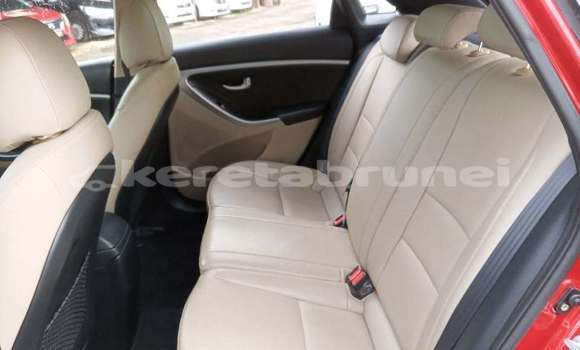 Buy Used Hyundai i30 Red Car in Bandar Seri Begawan in Brunei-Muara Buy Used Hyundai i30 Red Car in Bandar Seri Begawan in Brunei-Muara