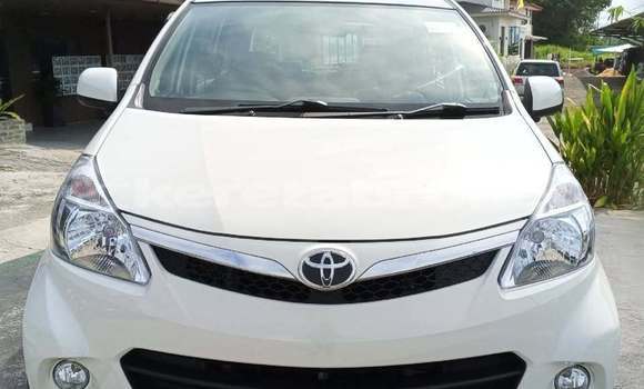 Buy Used Toyota Avanza White Car in Bandar Seri Begawan in Brunei-Muara Buy Used Toyota Avanza White Car in Bandar Seri Begawan in Brunei-Muara