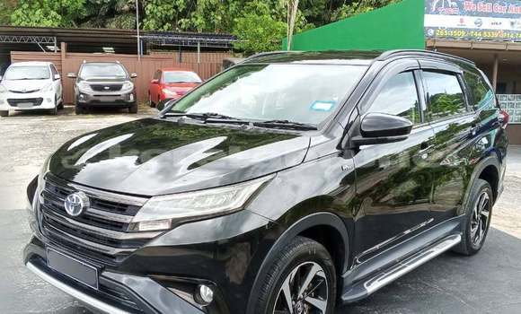 Buy Used Toyota Rush Black Car in Bandar Seri Begawan in Brunei-Muara Buy Used Toyota Rush Black Car in Bandar Seri Begawan in Brunei-Muara