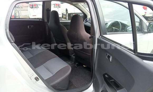 Buy Used Toyota Vigo Other Car in Bandar Seri Begawan in Brunei-Muara Buy Used Toyota Vigo Other Car in Bandar Seri Begawan in Brunei-Muara