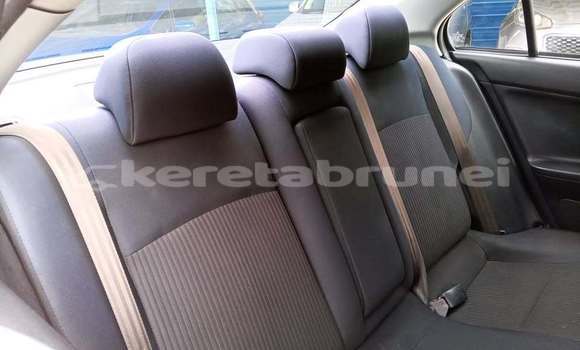 Buy Used Mitsubishi Lancer White Car in Bandar Seri Begawan in Brunei-Muara Buy Used Mitsubishi Lancer White Car in Bandar Seri Begawan in Brunei-Muara