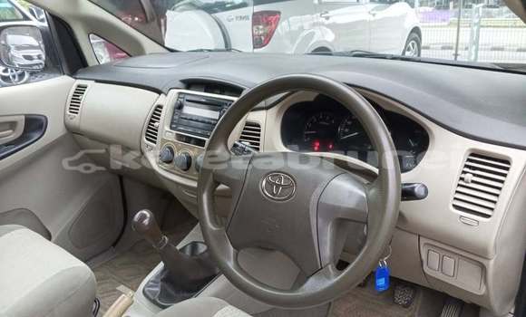 Buy Used Toyota innova Black Car in Bandar Seri Begawan in Brunei-Muara Buy Used Toyota innova Black Car in Bandar Seri Begawan in Brunei-Muara