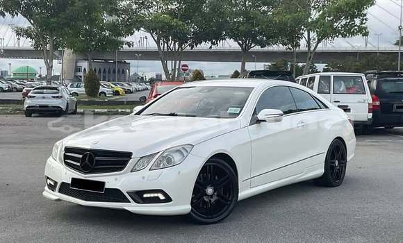 Buy Used Mercedes-Benz E–Class White Car in Bandar Seri Begawan in Brunei-Muara Buy Used Mercedes-Benz E–Class White Car in Bandar Seri Begawan in Brunei-Muara