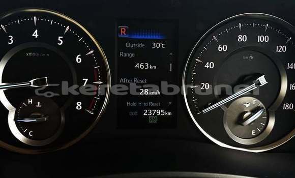 Buy Used Toyota Alphard White Car in Bandar Seri Begawan in Brunei-Muara Buy Used Toyota Alphard White Car in Bandar Seri Begawan in Brunei-Muara