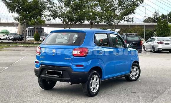 Buy Used Suzuki Splash Blue Car in Bandar Seri Begawan in Brunei-Muara Buy Used Suzuki Splash Blue Car in Bandar Seri Begawan in Brunei-Muara