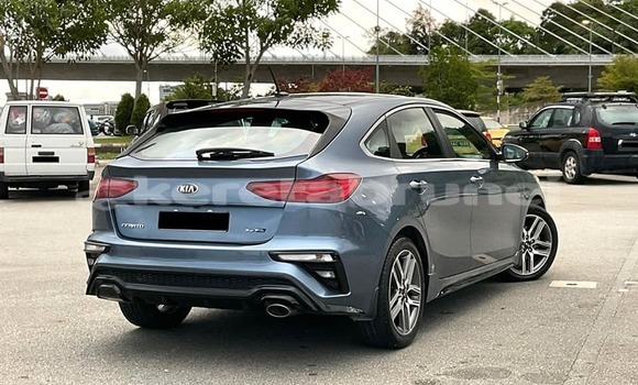 Buy Used Kia Cerato Other Car in Bandar Seri Begawan in Brunei-Muara Buy Used Kia Cerato Other Car in Bandar Seri Begawan in Brunei-Muara