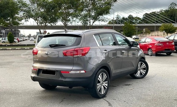 Buy Used Kia Sportage Other Car in Bandar Seri Begawan in Brunei-Muara Buy Used Kia Sportage Other Car in Bandar Seri Begawan in Brunei-Muara