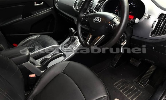 Buy Used Mitsubishi Galant White Car in Bandar Seri Begawan in Brunei-Muara Buy Used Mitsubishi Galant White Car in Bandar Seri Begawan in Brunei-Muara