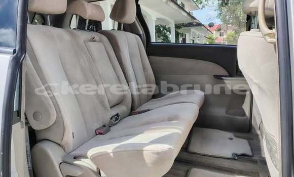 Buy Used Toyota Estima Other Car in Bandar Seri Begawan in Brunei-Muara Buy Used Toyota Estima Other Car in Bandar Seri Begawan in Brunei-Muara