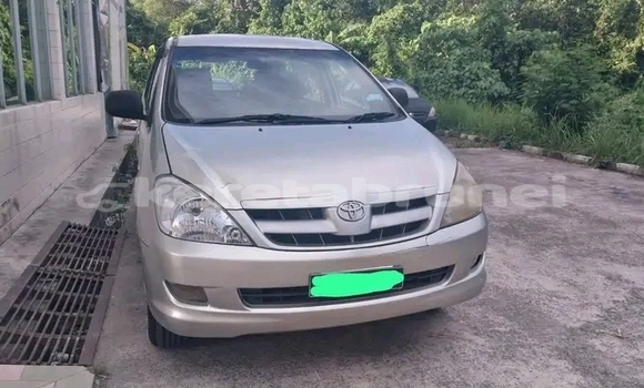 Buy Used Toyota innova Other Car in Bandar Seri Begawan in Brunei-Muara Buy Used Toyota innova Other Car in Bandar Seri Begawan in Brunei-Muara