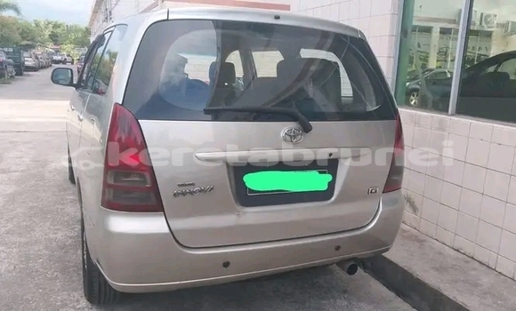 Buy Used Toyota innova Other Car in Bandar Seri Begawan in Brunei-Muara Buy Used Toyota innova Other Car in Bandar Seri Begawan in Brunei-Muara