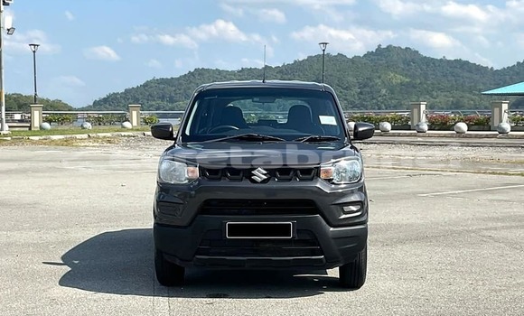 Buy Used Suzuki Samurai Green Car in Bandar Seri Begawan in Brunei-Muara Buy Used Suzuki Samurai Green Car in Bandar Seri Begawan in Brunei-Muara