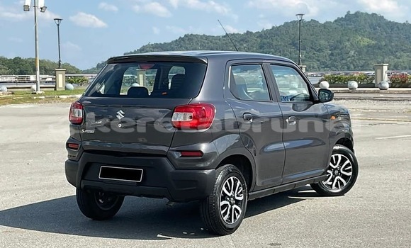 Buy Used Suzuki Samurai Green Car in Bandar Seri Begawan in Brunei-Muara Buy Used Suzuki Samurai Green Car in Bandar Seri Begawan in Brunei-Muara