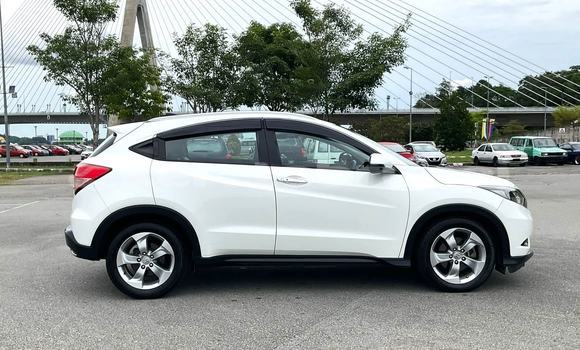 Buy Used Honda HR–V White Car in Bandar Seri Begawan in Brunei-Muara Buy Used Honda HR–V White Car in Bandar Seri Begawan in Brunei-Muara