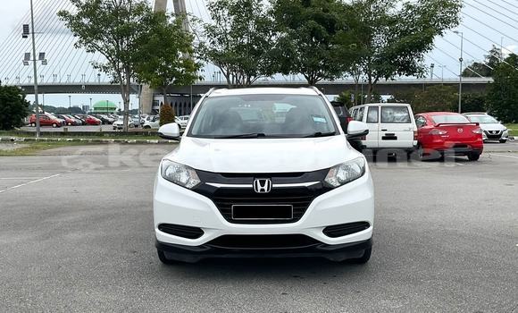 Buy Used Honda HR–V White Car in Bandar Seri Begawan in Brunei-Muara Buy Used Honda HR–V White Car in Bandar Seri Begawan in Brunei-Muara