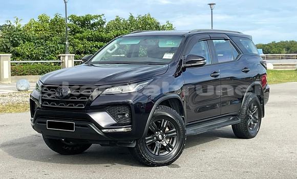 Buy Used Toyota Fortuner Black Car in Bandar Seri Begawan in Brunei-Muara Buy Used Toyota Fortuner Black Car in Bandar Seri Begawan in Brunei-Muara