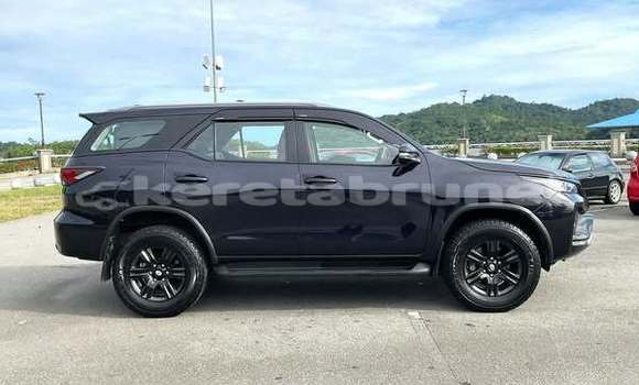Buy Used Toyota Fortuner Black Car in Bandar Seri Begawan in Brunei-Muara Buy Used Toyota Fortuner Black Car in Bandar Seri Begawan in Brunei-Muara