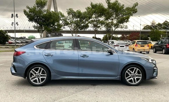 Buy Used Kia Cerato Blue Car in Bandar Seri Begawan in Brunei-Muara Buy Used Kia Cerato Blue Car in Bandar Seri Begawan in Brunei-Muara