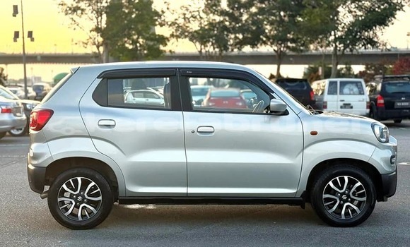 Buy Used Suzuki Solio Other Car in Bandar Seri Begawan in Brunei-Muara Buy Used Suzuki Solio Other Car in Bandar Seri Begawan in Brunei-Muara