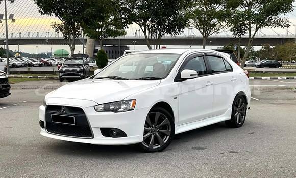 Buy Used Mitsubishi Galant White Car in Bandar Seri Begawan in Brunei-Muara Buy Used Mitsubishi Galant White Car in Bandar Seri Begawan in Brunei-Muara