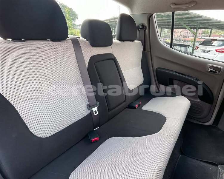 Big with watermark mitsubishi l200 brunei muara bandar seri begawan 7321