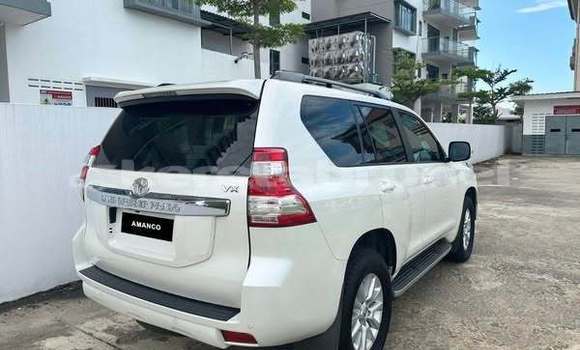 Buy Used Toyota Land Cruiser Prado Other Car in Bandar Seri Begawan in Brunei-Muara Buy Used Toyota Land Cruiser Prado Other Car in Bandar Seri Begawan in Brunei-Muara