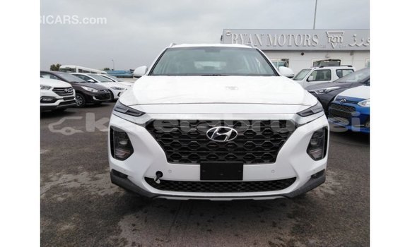 Buy Import Hyundai Santa Fe White Car in Import - Dubai in Belait Buy Import Hyundai Santa Fe White Car in Import - Dubai in Belait