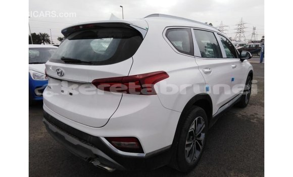 Buy Import Hyundai Santa Fe White Car in Import - Dubai in Belait Buy Import Hyundai Santa Fe White Car in Import - Dubai in Belait