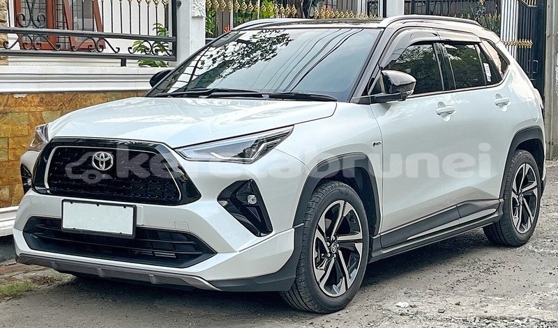 Big with watermark toyota yaris belait kuala belait 7449