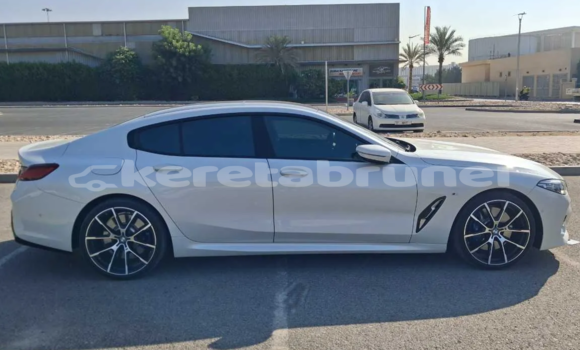 Buy Used BMW 8-Series Black Car in Bandar Seri Begawan in Brunei-Muara Buy Used BMW 8-Series Black Car in Bandar Seri Begawan in Brunei-Muara