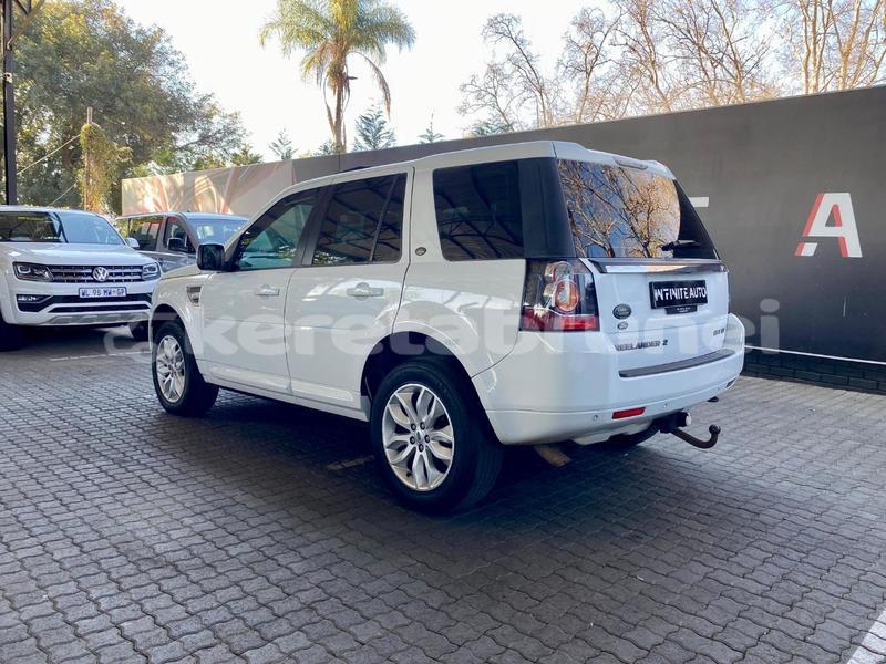 Big with watermark land rover freelander brunei muara bandar seri begawan 7483