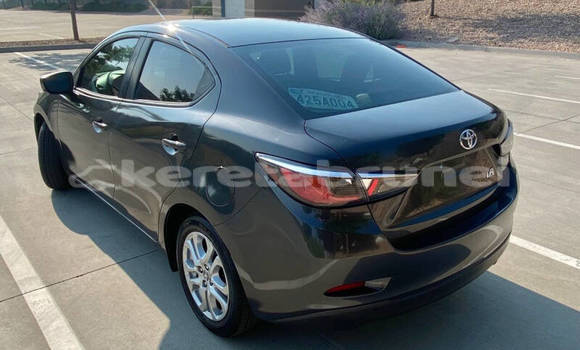 Buy Used Toyota Yaris Black Car in Bandar Seri Begawan in Brunei-Muara Buy Used Toyota Yaris Black Car in Bandar Seri Begawan in Brunei-Muara
