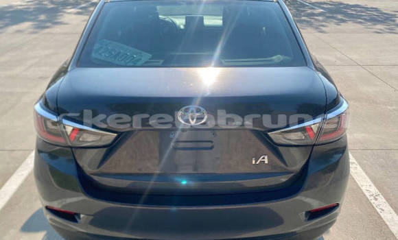Buy Used Toyota Yaris Black Car in Bandar Seri Begawan in Brunei-Muara Buy Used Toyota Yaris Black Car in Bandar Seri Begawan in Brunei-Muara
