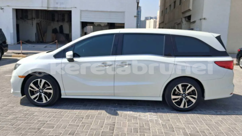 Big with watermark honda odyssey brunei muara bandar seri begawan 7486